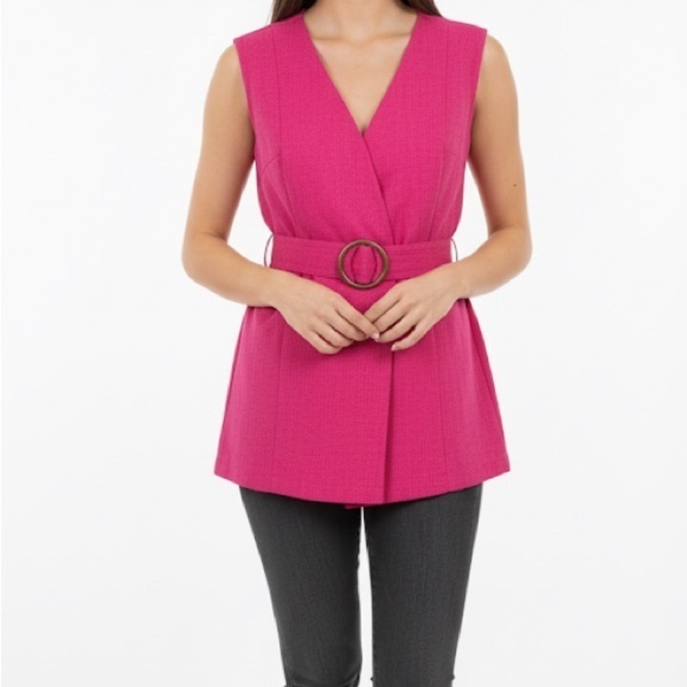 Cable & Gauge Studio Raspberry Rose/Pink Vest with belt - NWT